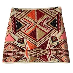 TOPSHOP Size 4 Embroidered Skirt